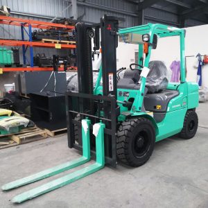 Xe nâng dầu Mitsubishi 3.5 tấn FD35ANT nhập khẩu Nhật Bản