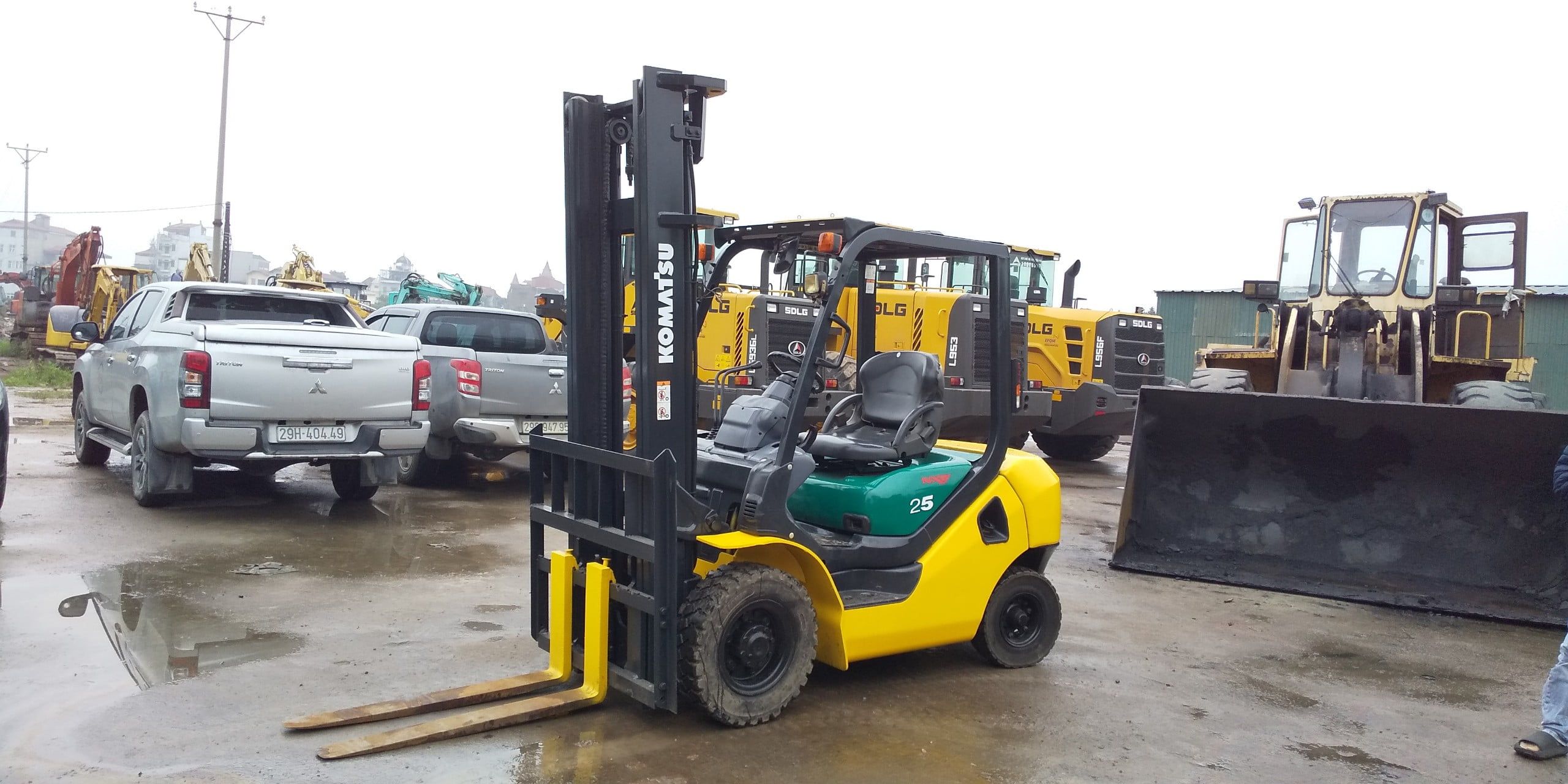 Komatsu Carrelli Elevatori Fuoristrada in Finlandia - usati e nuovi