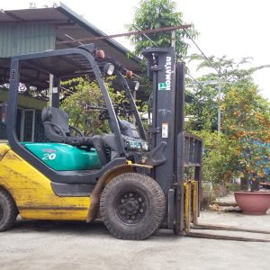 Xe nâng Komatsu 2 tấn số sàn FD20C-16 Xe nâng Komatsu 2 tấn số sàn FD20C-16