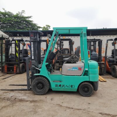 Xe nâng dầu 1.5 tấn giá rẻ Mitsubishi FD15