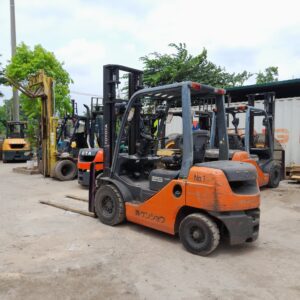 Xe nâng dầu Toyota 2.5 tấn 4 mét 8FD25